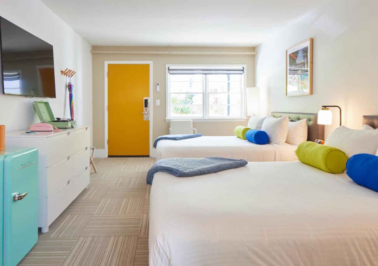 Little Mod Hotel At The University Charlottesville Exterior foto